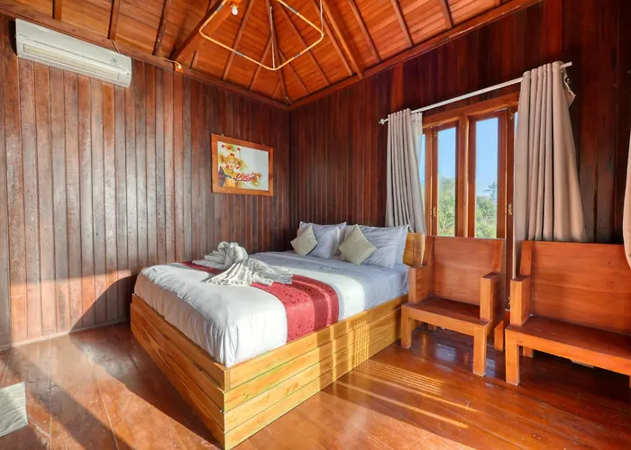 Manta Ocean View 3* Semaya